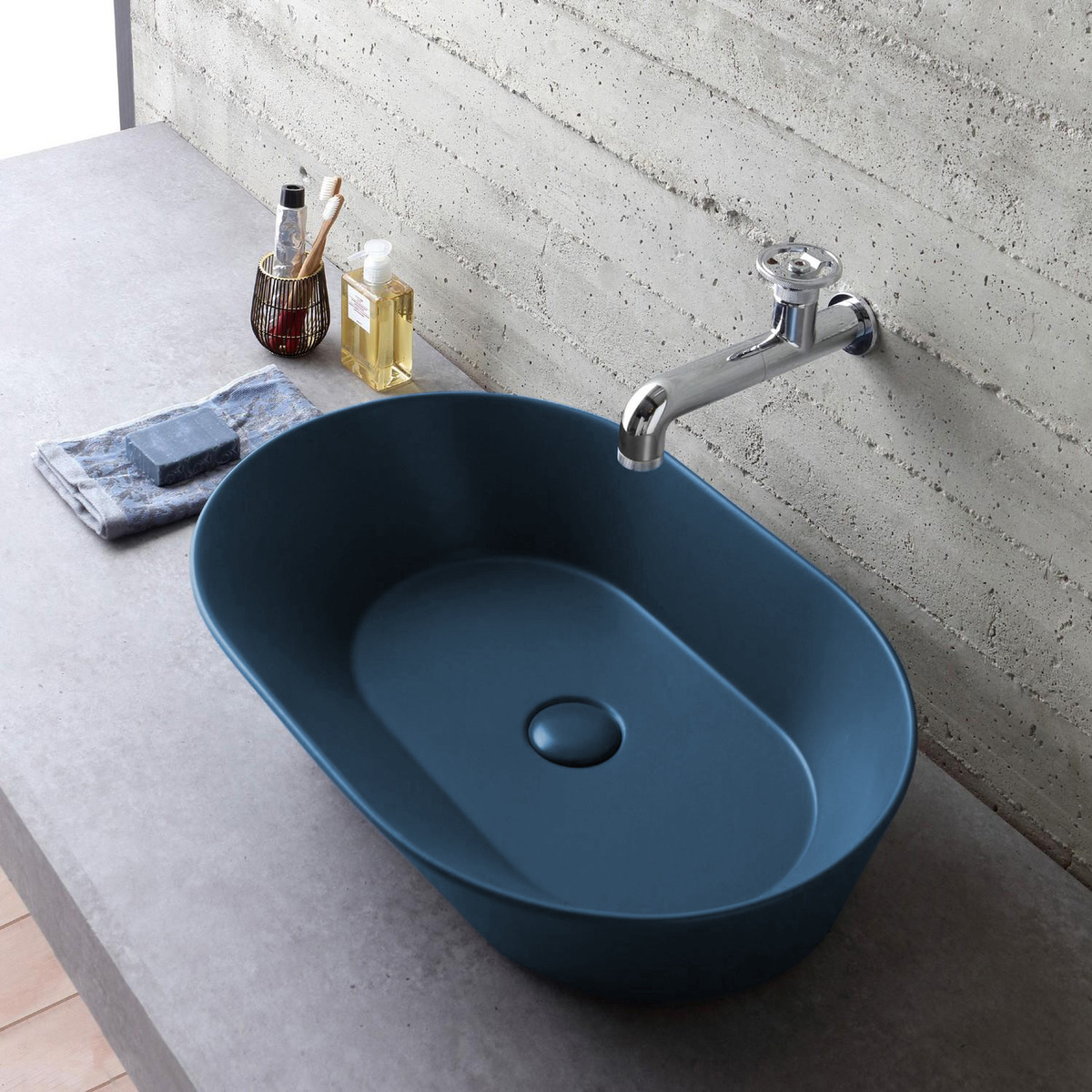 Mees Design Opbouw Waskom Ovaal Mat Blauw Mees Design Opbouw Waskom Ovaal Mat Blauw